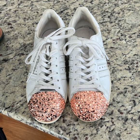 Adidas Shoes - Picture 1 of 8